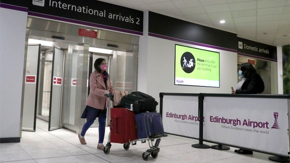 Edinburgh Airport Arrivals